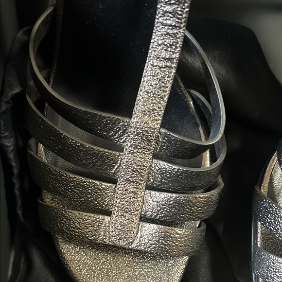 Saint Laurent Charcoal Metallic Heels Elegant Design - Picture 5 of 10
